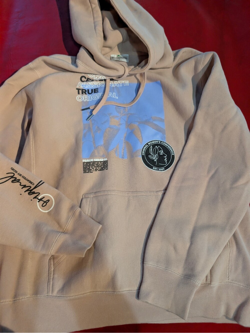 Independent Trading Company Beige Graphic Hoodie Sweatshirt Medium